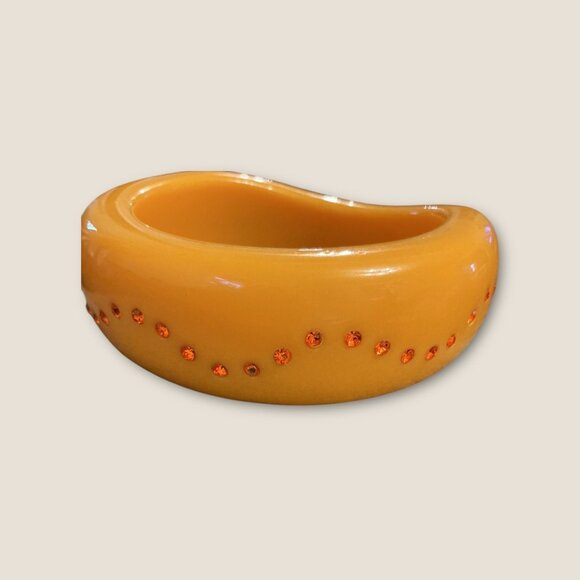 Vintage Lucite Bangle Bracelet With Orange Rhinestones 2.5 Inches Wide Retro Fas - Picture 6 of 8